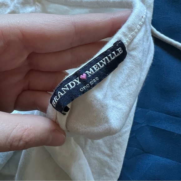 Brandy Melville | Alien Halter Top - Picture 4 of 5